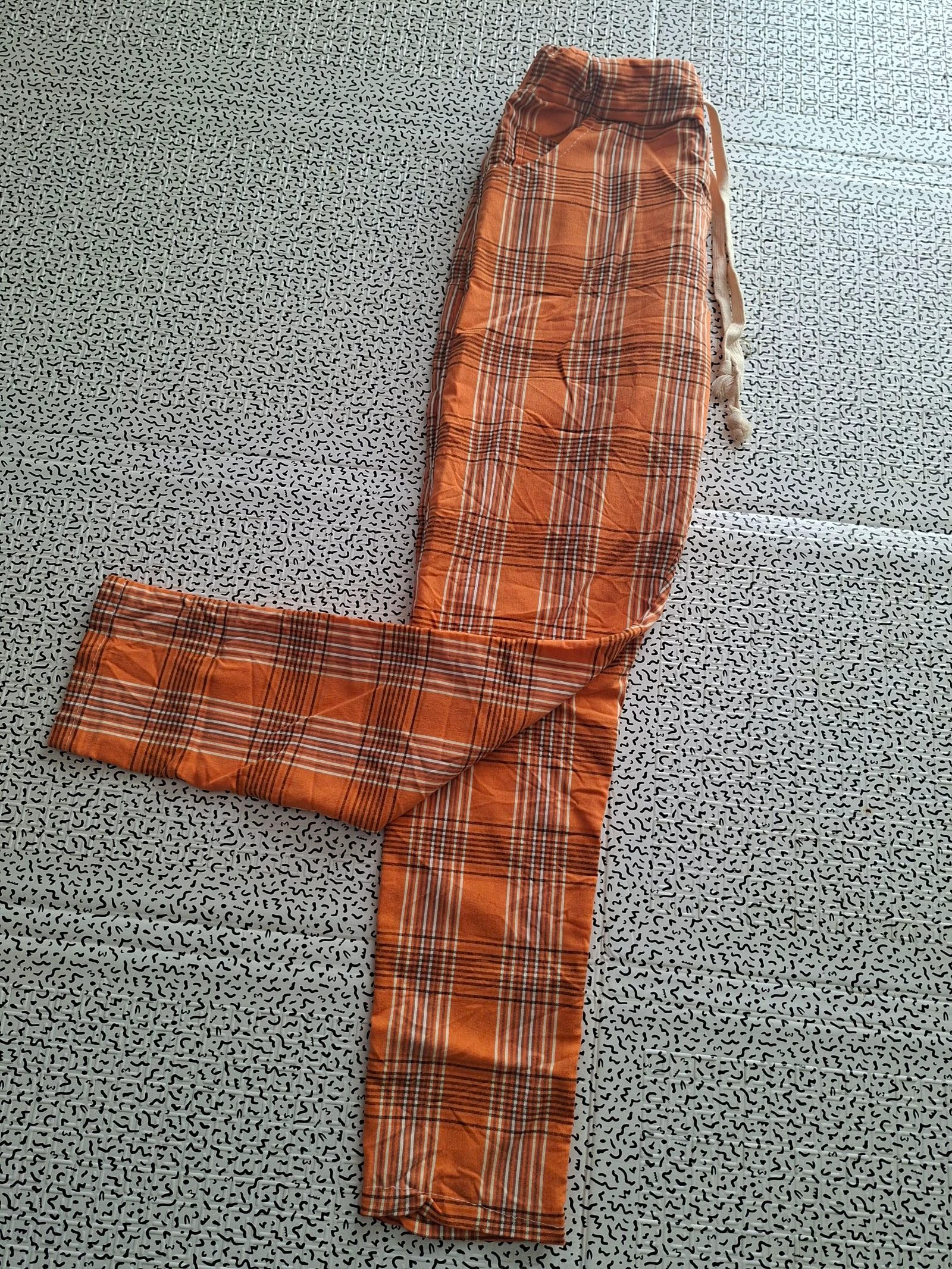 Pantalon femme carreaux orange taille 36 très bon état – photo 6